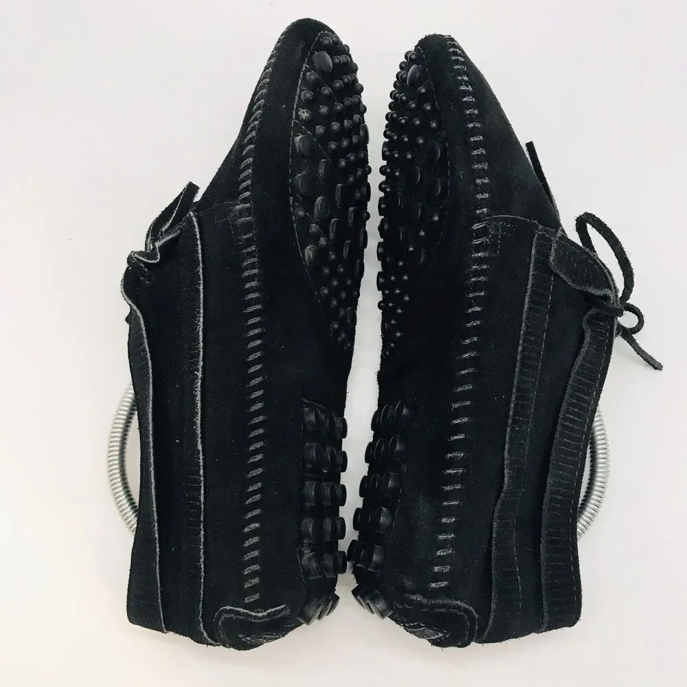 Minnetonka 459 moccasins